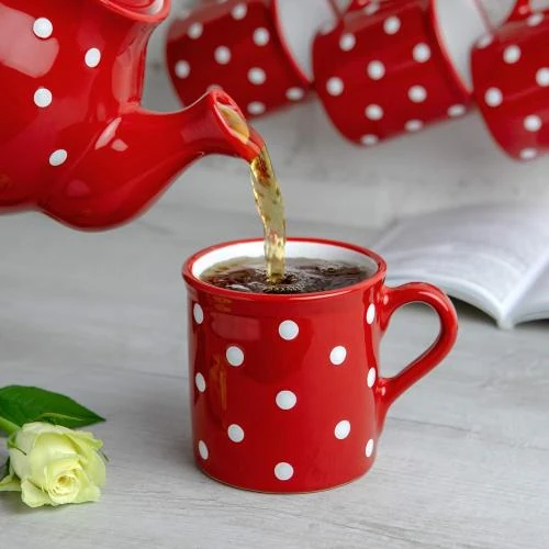 Zoom sur Tasse Mug Café, Thé, Chocolat Chaud Rouge Pois Blancs