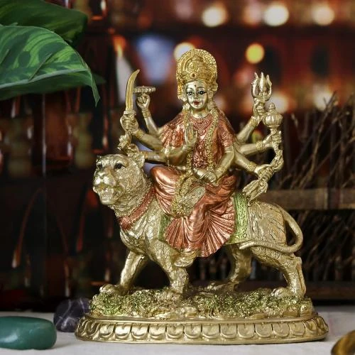 Zoom sur Statue Durga hindoue, sculpture décorative tigre, Pooja