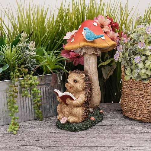 Zoom sur Figurine Hérisson et Champignon avec Lampe Solaire pour Jardin