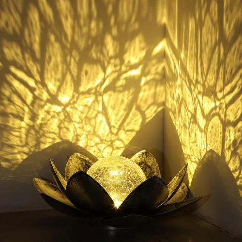 Détail de Lampes solaires extérieur jardin, lotus, décoration argentée
