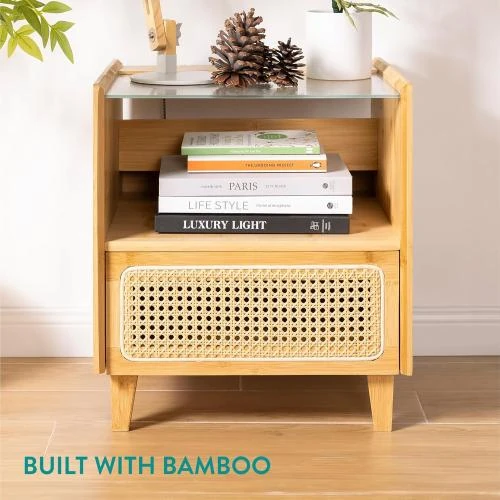 Zoom sur Table de Chevet Rotin, Bambou, Cannage, Verre