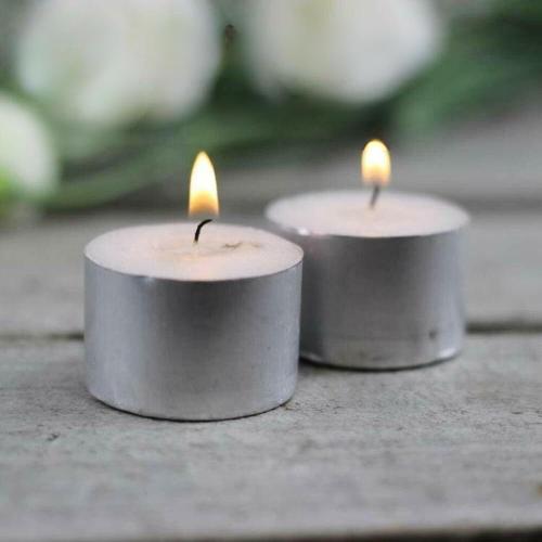 Présentation de Bougies chauffe-plat cire non parfumée, 50 pièces, 8 heures en situation